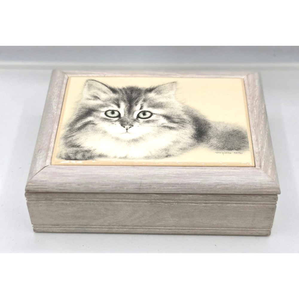 Vintage Cottagecore Cat Musical Jewelry Box - Plays "Memories"